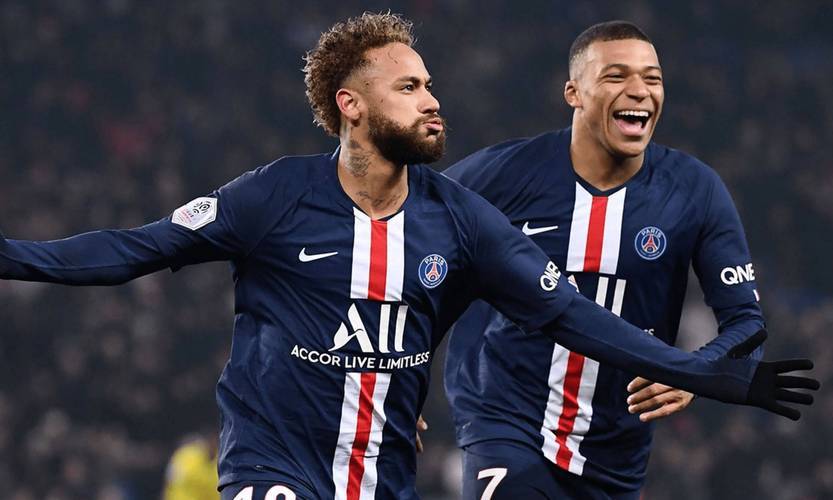 包含内马尔巅峰对决，Uzi与40激战巴黎圣日耳曼分钟，连败胜负难料！的词条