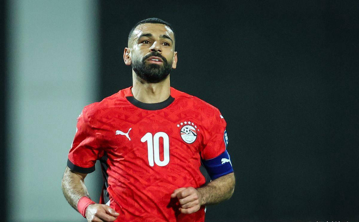 萨拉赫连续十五场比赛得分超过突破纪录，掘金挑战极限！